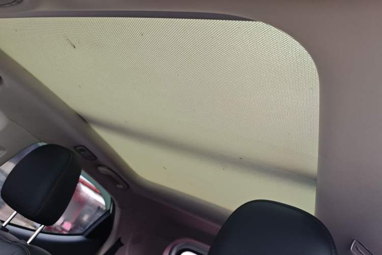 Used BYD Yuan 2016 1.5L Manual Luxury Version Headliner