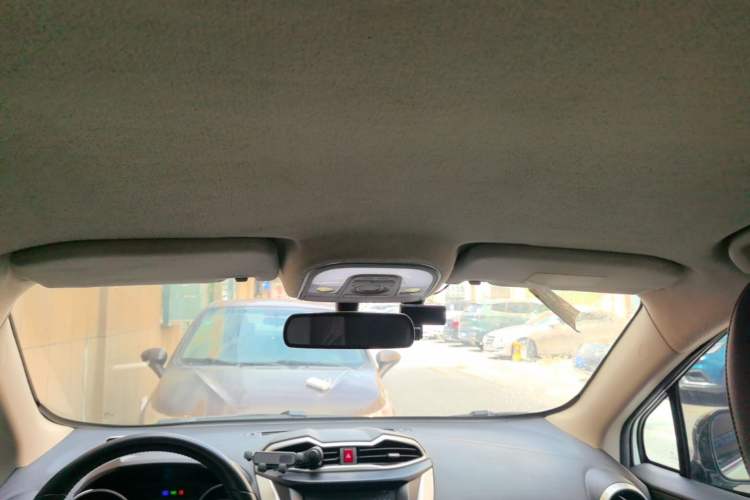 Used BYD Yuan 2016 1.5L Automatic Luxury Version Headliner