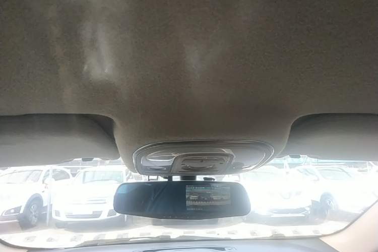 Used BYD Yuan 2016 1.5L Automatic Luxury Version Headliner