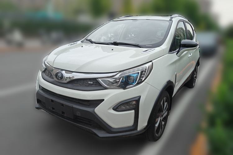 Used BYD Yuan 2016 1.5L Manual Luxury Version Guazi used car, China used car export, Used car for sale, Used  cars, Cheapest cars for sale