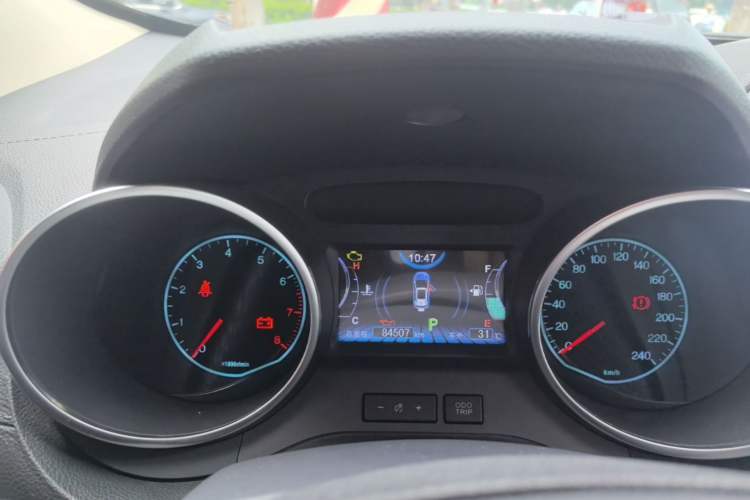 Used BYD Yuan 2016 1.5TID Automatic Luxury Version Instrument Cluster