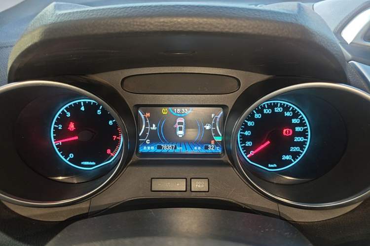 Used BYD Yuan 2016 1.5L Manual Luxury Model Instrument Cluster