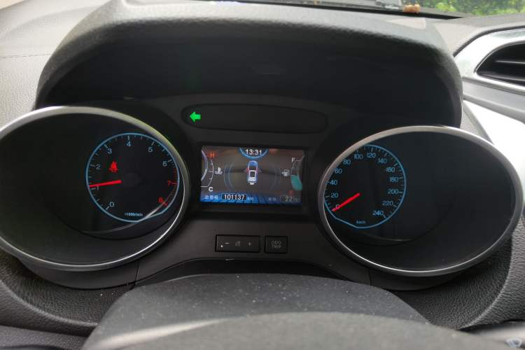 Used BYD Yuan 2016 1.5L Manual Luxury Model Instrument Cluster