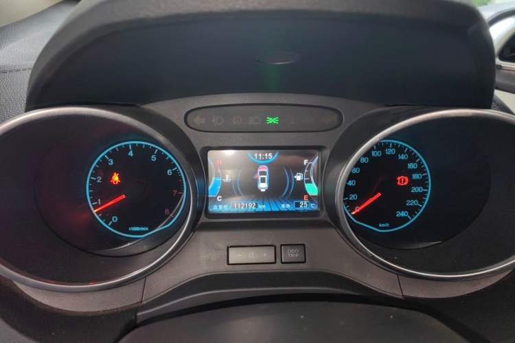 Used BYD Yuan 2016 1.5L Manual Luxury Version Instrument Cluster