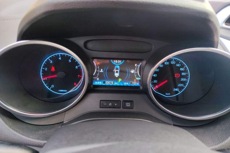 Used BYD Yuan 2016 1.5TID Automatic Luxury Version Instrument Cluster