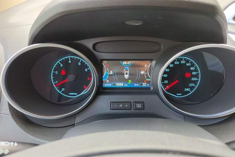 Used BYD Yuan 2016 1.5L Automatic Haoya Model Instrument Cluster