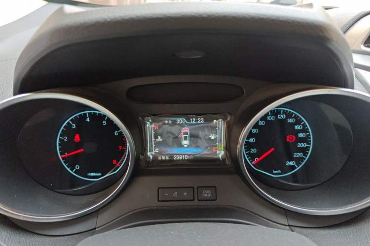 Used BYD Yuan 2016 1.5L Manual Luxury Version Instrument Cluster