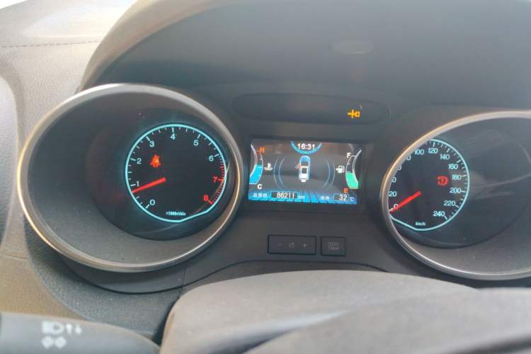 Used BYD Yuan 2016 1.5L Manual Luxury Model Instrument Cluster