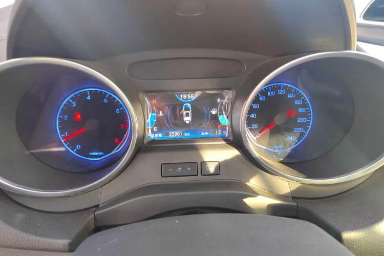 Used BYD Yuan 2016 1.5L Manual Luxury Version Instrument Cluster