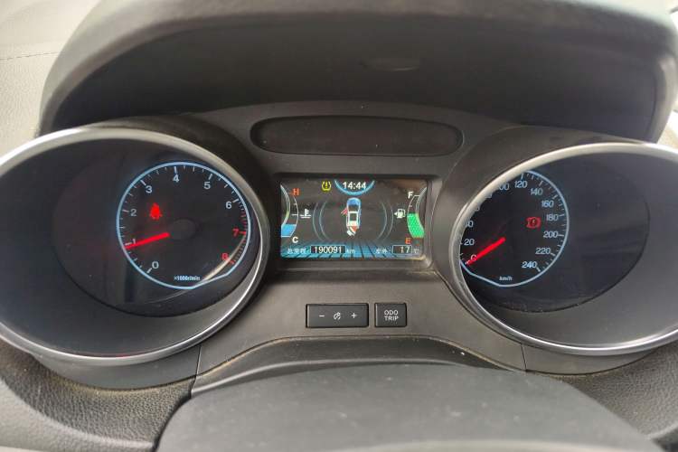Used BYD Yuan 2016 1.5L Manual Luxury Version Instrument Cluster