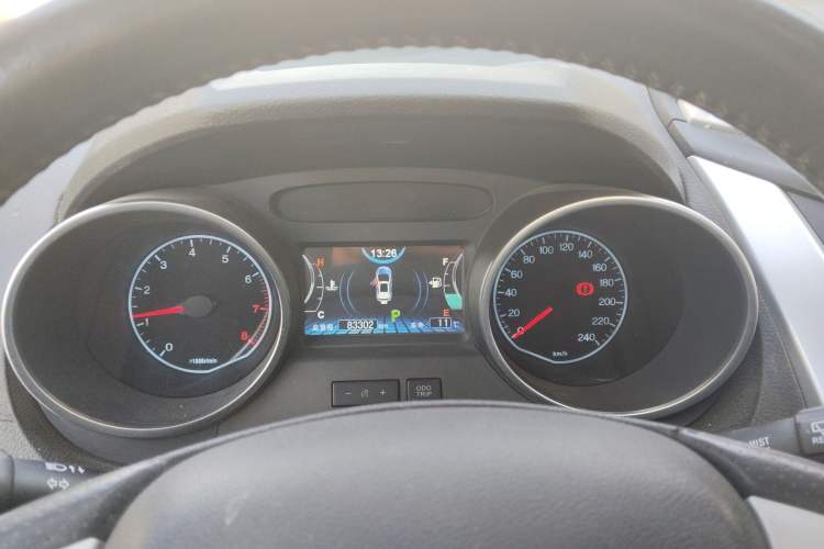 Used BYD Yuan 2016 1.5L Automatic Luxury Version Instrument Cluster