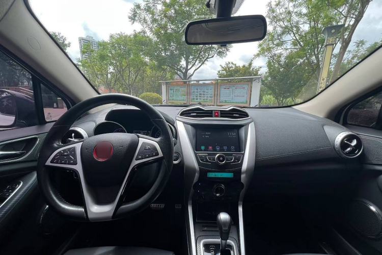 Used BYD Yuan 2016 1.5L Automatic Luxury Version Interior 1