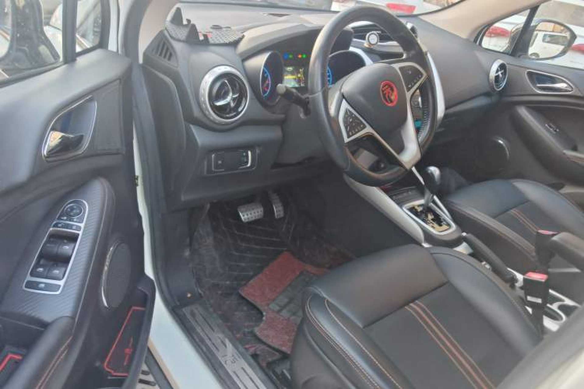Used BYD Yuan 2016 1.5L Automatic Luxury Version Interior 3