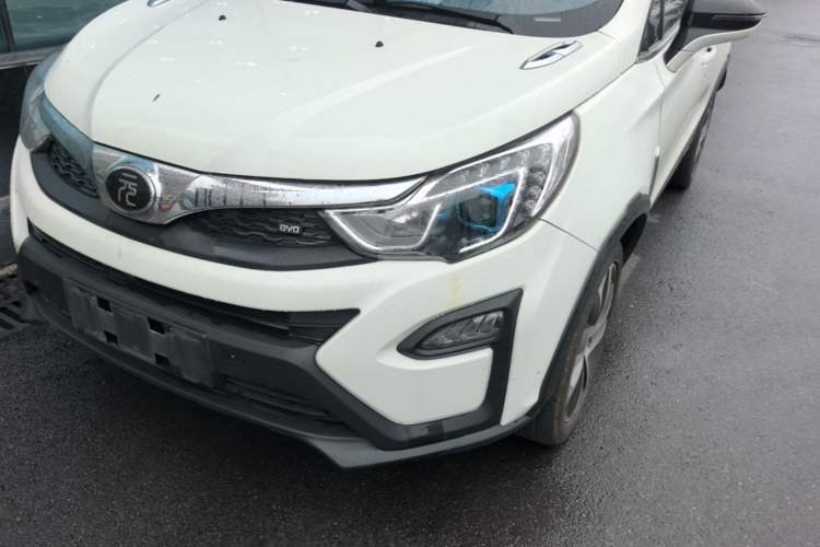 Used BYD Yuan 2016 1.5L Manual Luxury Version Left Front Headlight