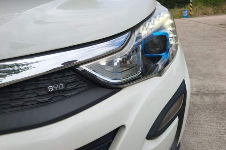 Used BYD Yuan 2016 1.5L Automatic Haoya Model Left Front Headlight