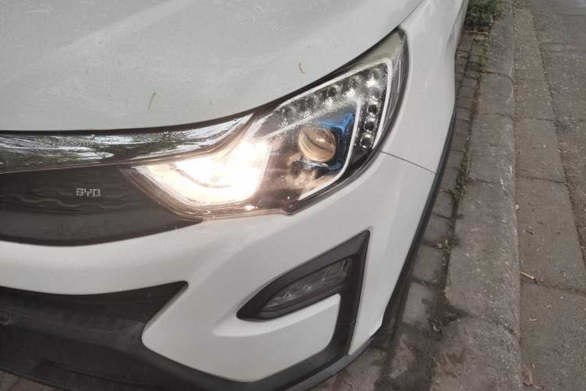 Used BYD Yuan 2016 1.5L Manual Luxury Version Left Front Headlight