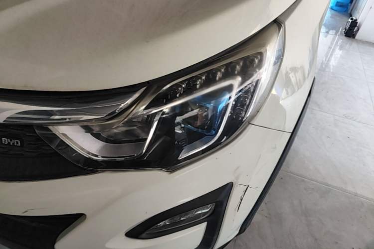 Used BYD Yuan 2016 1.5L Automatic Luxury Version Left Front Headlight