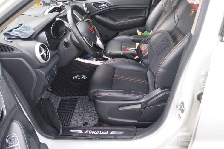Used BYD Yuan 2016 1.5L Automatic Luxury Version Left Front Seat