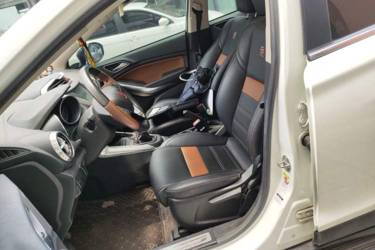 Used BYD Yuan 2016 1.5L Manual Luxury Version Left Front Seat