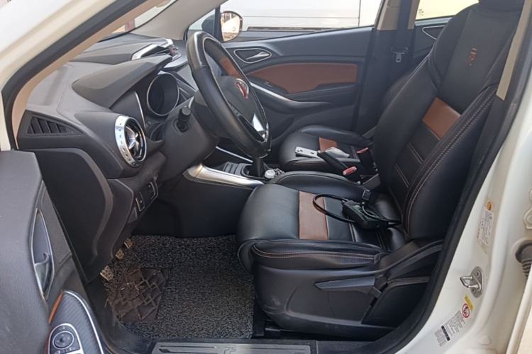 Used BYD Yuan 2016 1.5L Manual Luxury Version Left Front Seat