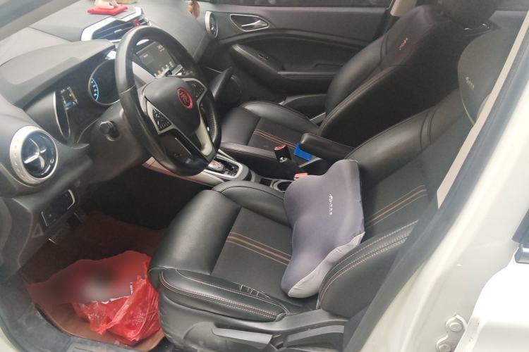 Used BYD Yuan 2016 1.5L Automatic Luxury Version Left Front Seat