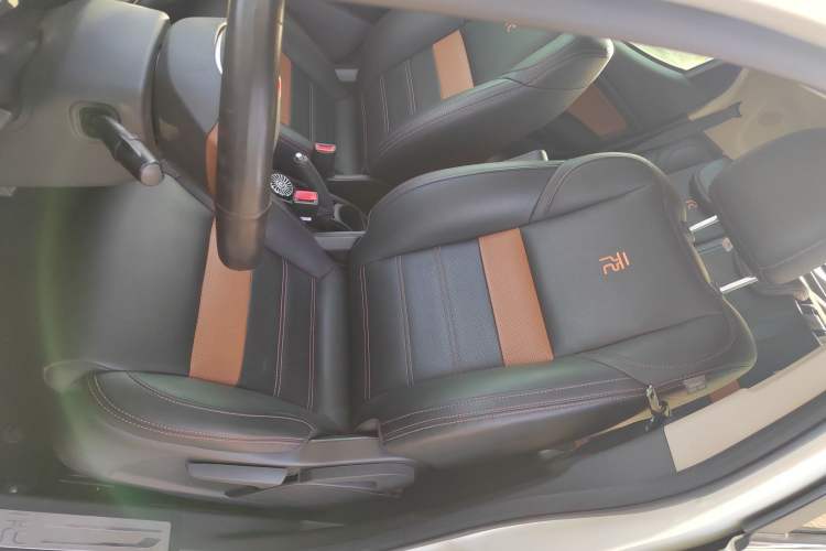 Used BYD Yuan 2016 1.5L Manual Luxury Version Left Front Seat