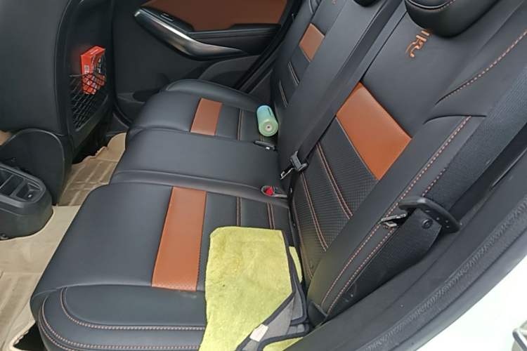 Used BYD Yuan 2016 1.5L Manual Luxury Model Left Rear Seat