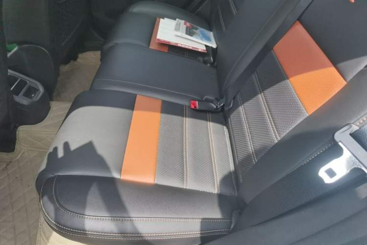 Used BYD Yuan 2016 1.5L Manual Luxury Version Left Rear Seat