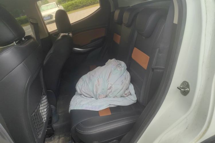 Used BYD Yuan 2016 1.5TID Automatic Luxury Version Left Rear Seat