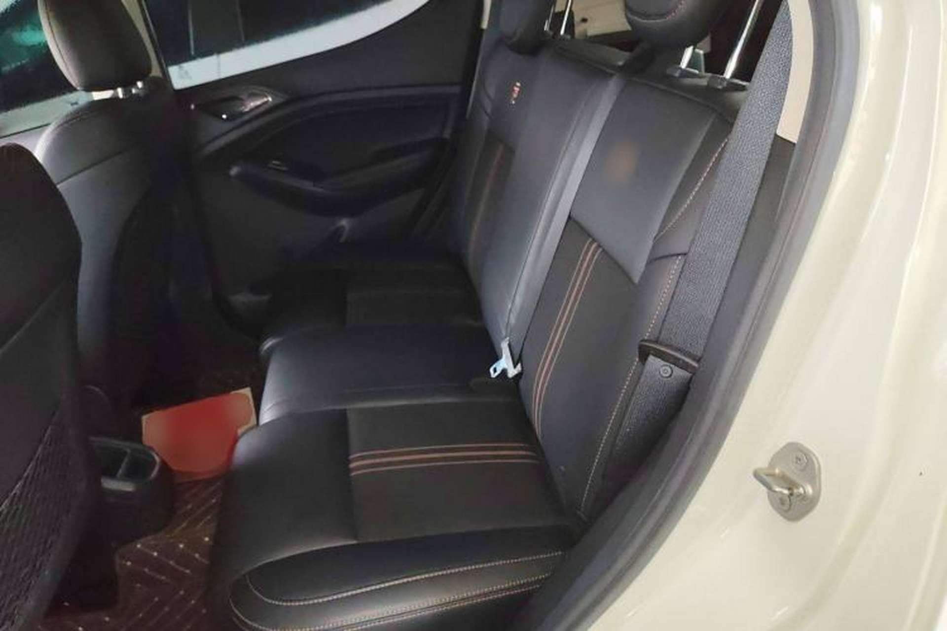 Used BYD Yuan 2016 1.5L Automatic Luxury Version Left Rear Seat