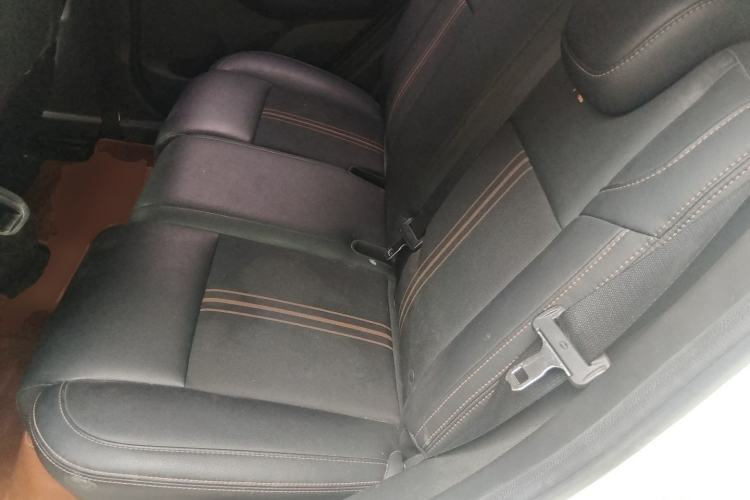 Used BYD Yuan 2016 1.5L Automatic Luxury Version Left Rear Seat