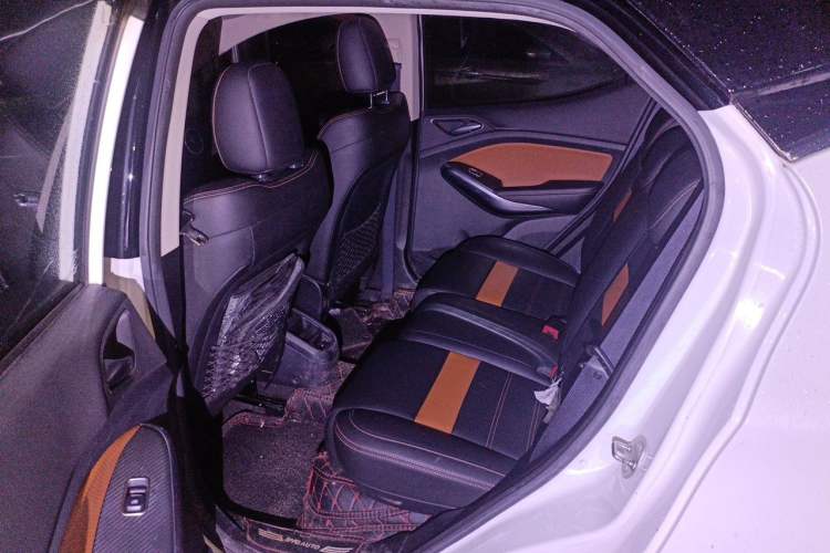 Used BYD Yuan 2016 1.5L Manual Luxury Model Left Rear Seat