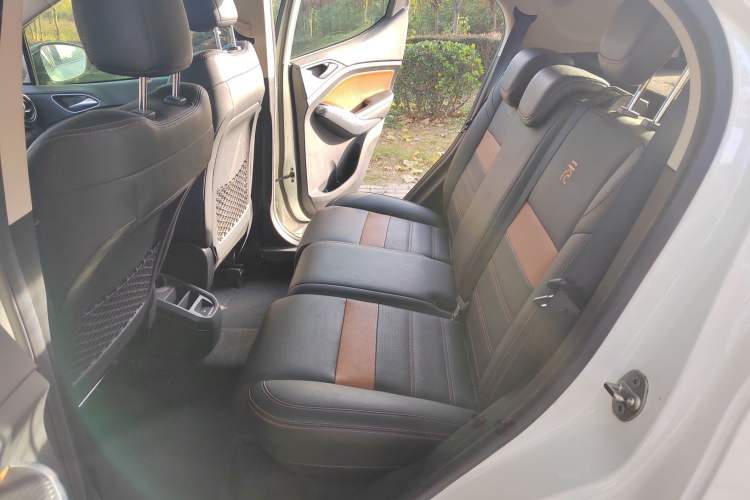 Used BYD Yuan 2016 1.5L Manual Luxury Version Left Rear Seat