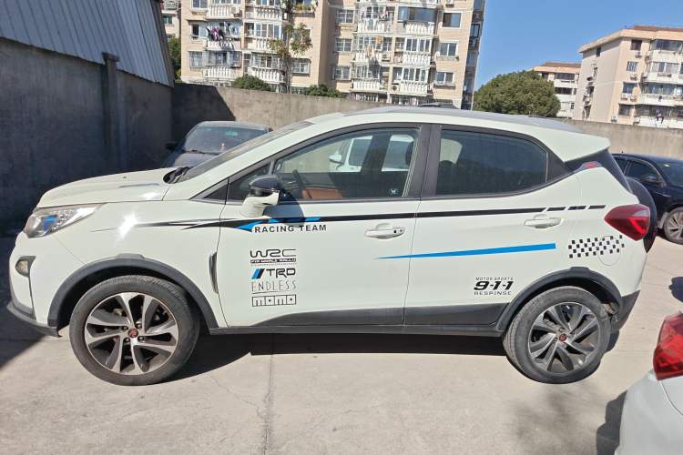 Used BYD Yuan 2016 1.5L Manual Luxury Version Left Side