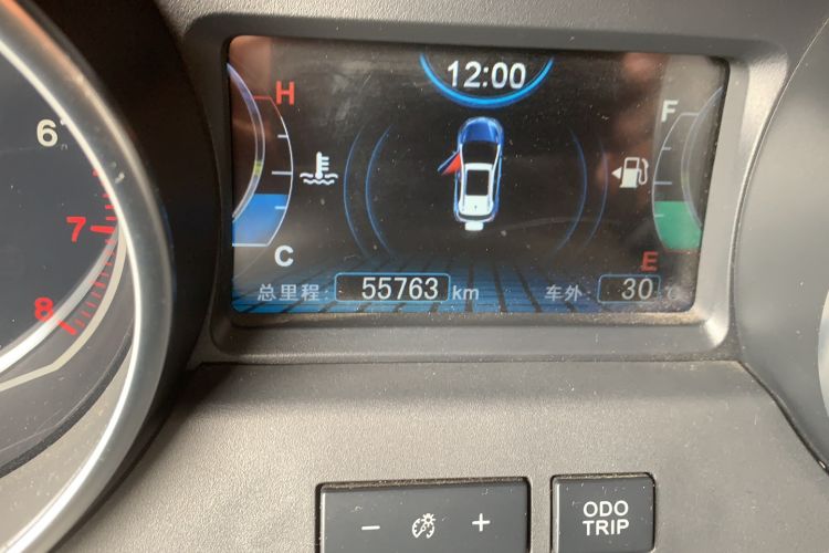 Used BYD Yuan 2016 1.5L Manual Luxury Model Odometer Close Up