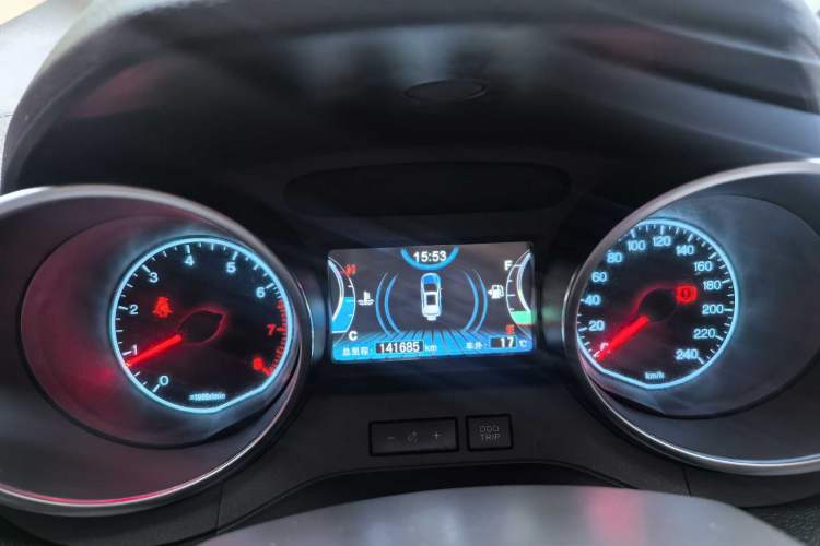 Used BYD Yuan 2016 1.5L Manual Luxury Version Odometer Close Up