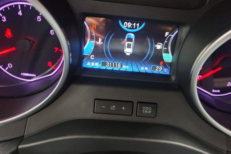 Used BYD Yuan 2016 1.5L Manual Luxury Model Odometer Close Up