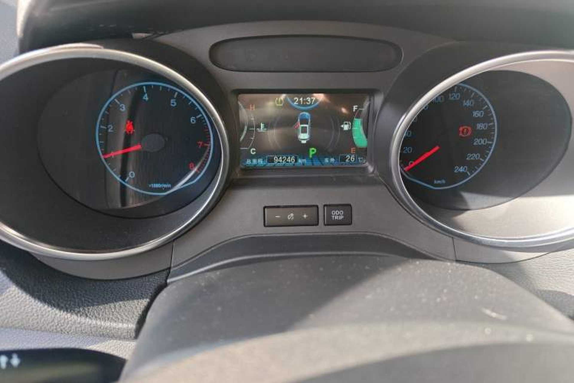 Used BYD Yuan 2016 1.5TID Automatic Prestige Model Odometer Close Up