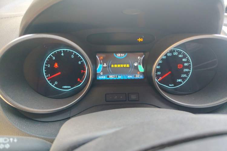 Used BYD Yuan 2016 1.5L Manual Luxury Model Odometer Close Up