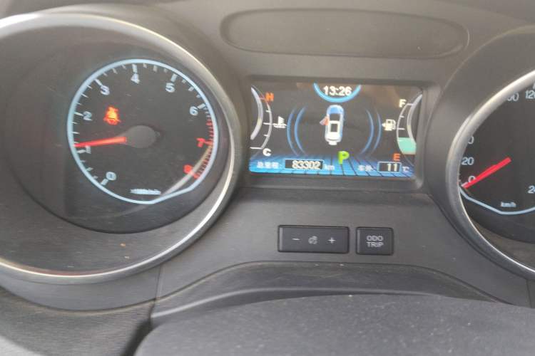 Used BYD Yuan 2016 1.5L Automatic Luxury Version Odometer Close Up