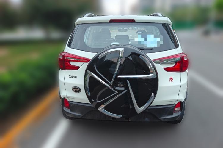 Used BYD Yuan 2016 1.5L Manual Luxury Version Rear