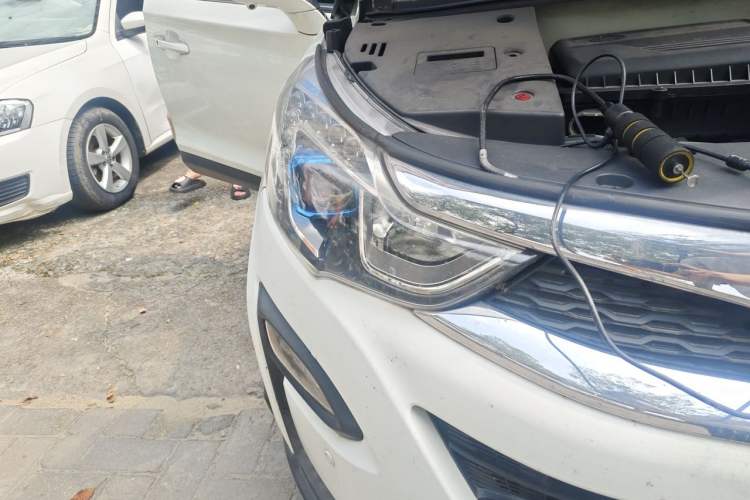 Used BYD Yuan 2016 1.5TID Automatic Prestige Model Right Front Headlight