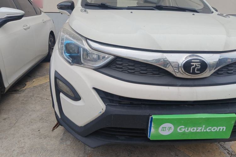 Used BYD Yuan 2016 1.5TID Automatic Luxury Version Right Front Headlight