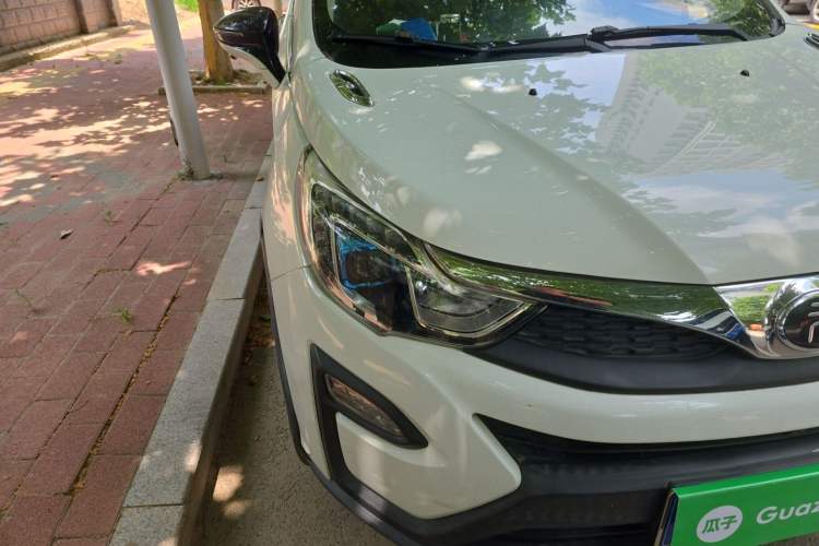 Used BYD Yuan 2016 1.5L Manual Luxury Model Right Front Headlight