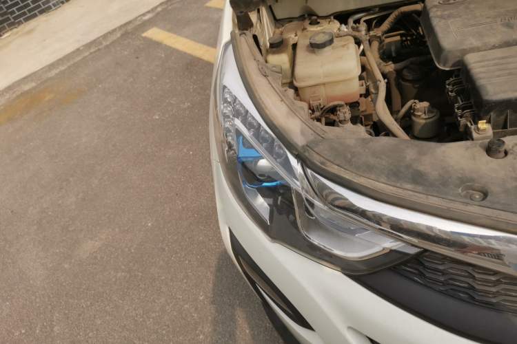 Used BYD Yuan 2016 1.5L Manual Comfort Model Right Front Headlight