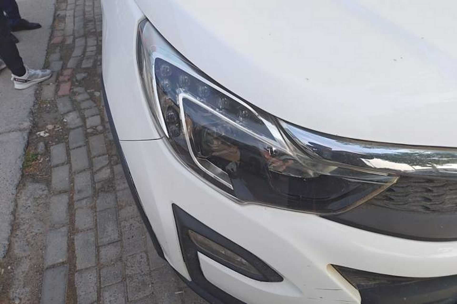 Used BYD Yuan 2016 1.5L Manual Luxury Version Right Front Headlight