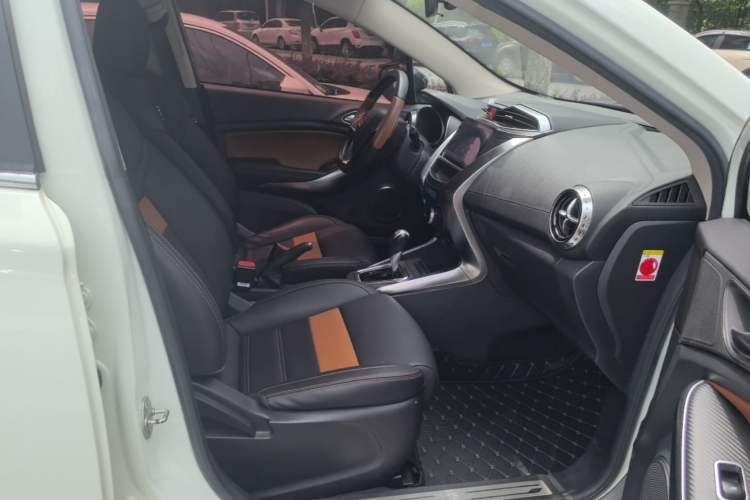 Used BYD Yuan 2016 1.5TID Automatic Luxury Version Right Front Seat