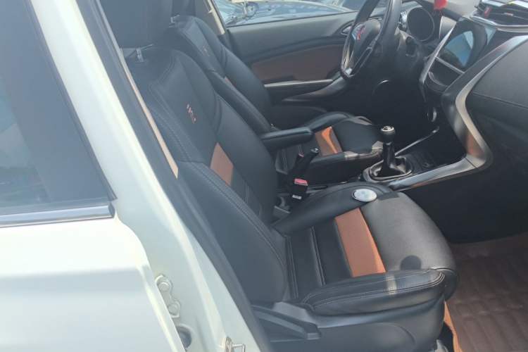 Used BYD Yuan 2016 1.5L Manual Luxury Model Right Front Seat