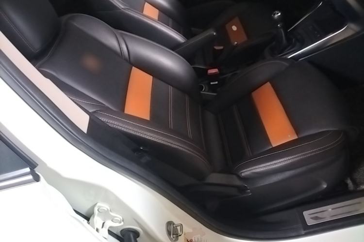 Used BYD Yuan 2016 1.5L Manual Luxury Version Right Front Seat