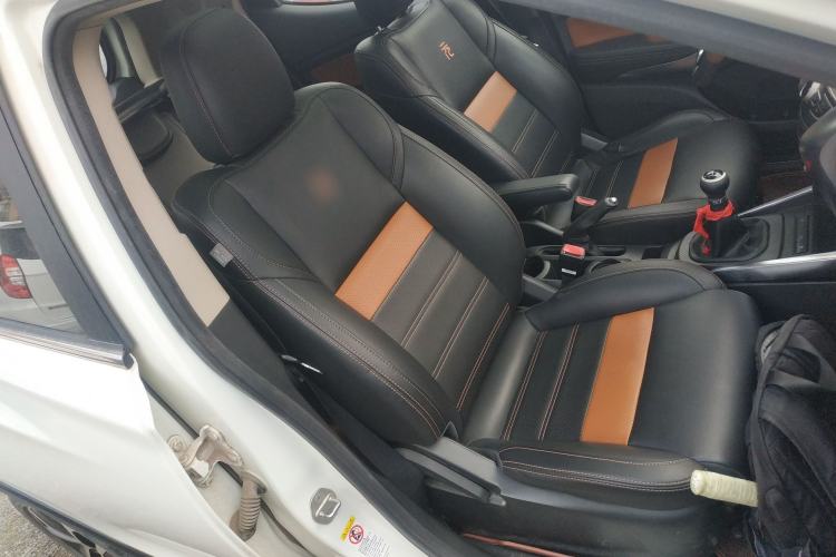 Used BYD Yuan 2016 1.5L Manual Luxury Version Right Front Seat
